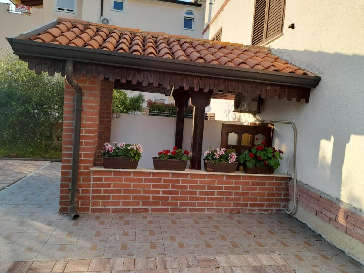 App Mladenka * Novigrad Istria